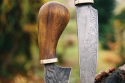 thmb-46-200.JPG